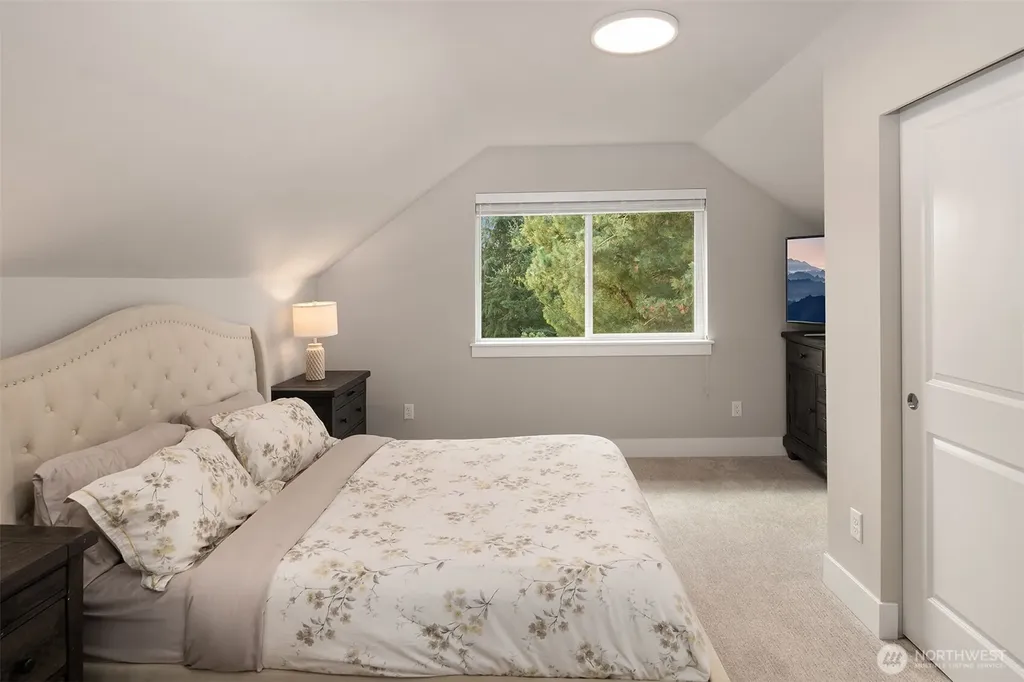 13920 14th Place W Lynnwood WA 98087