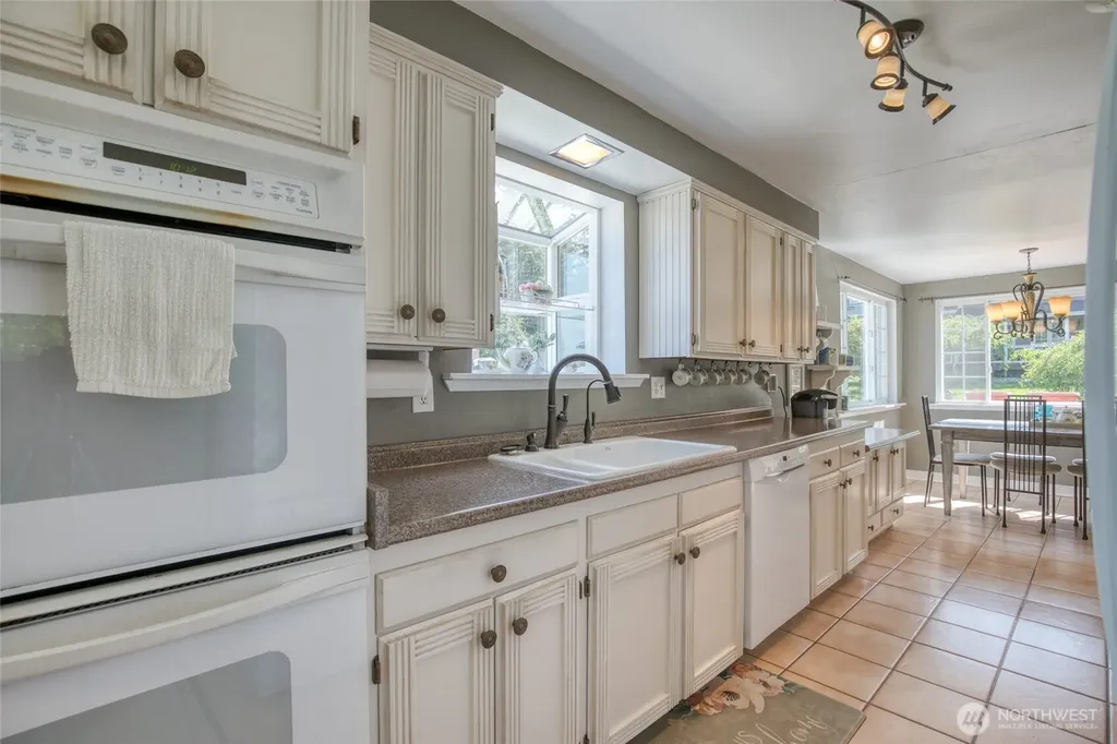 1900 Ranier Street Aberdeen WA 98520
