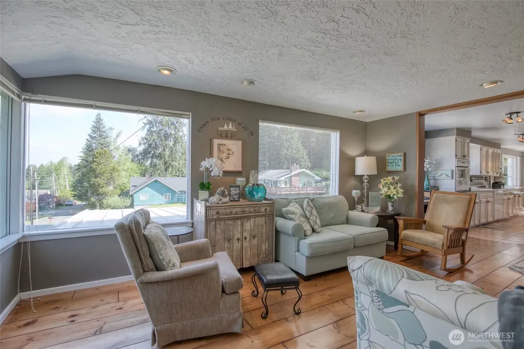 1900 Ranier Street Aberdeen WA 98520
