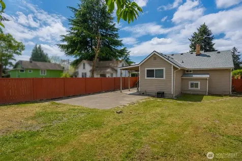 516 Pelly Avenue N Renton WA 98057