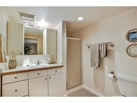 4022 59th Avenue SW Seattle WA 98116