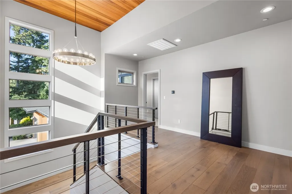 946 7th Court Fox Island WA 98333