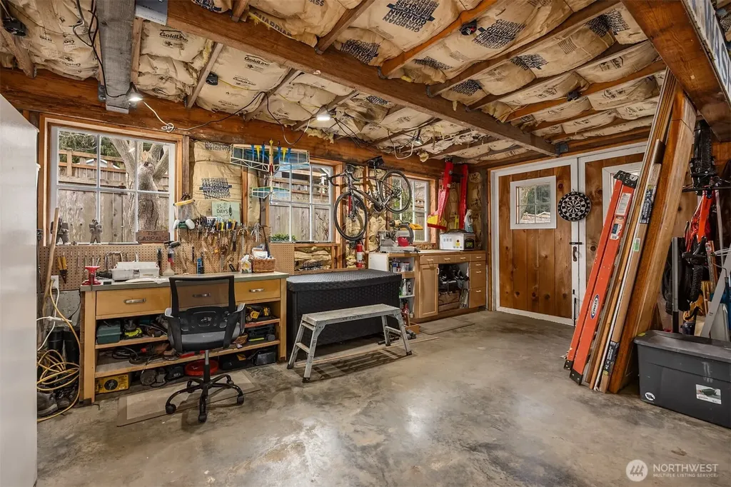 27584 Anchor Place NW Poulsbo WA 98370