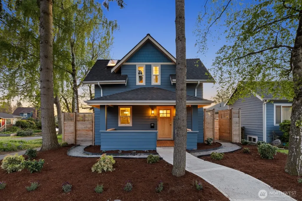 2773 44th Avenue SW Seattle WA 98116