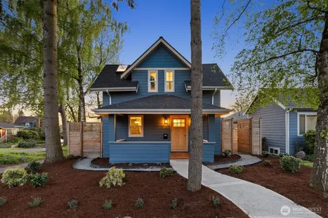 2773 44th Avenue SW Seattle WA 98116