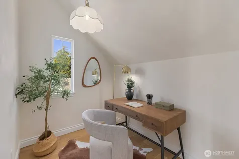 2773 44th Avenue SW Seattle WA 98116