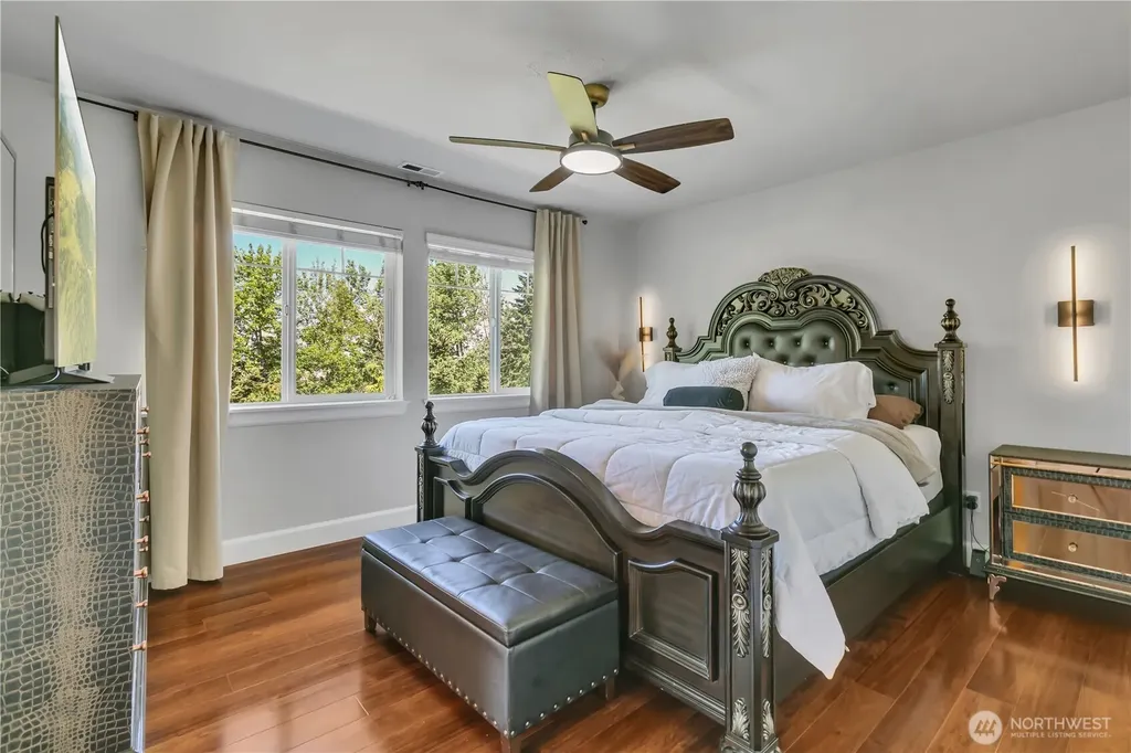 4933 Diana Court SE Auburn WA 98092