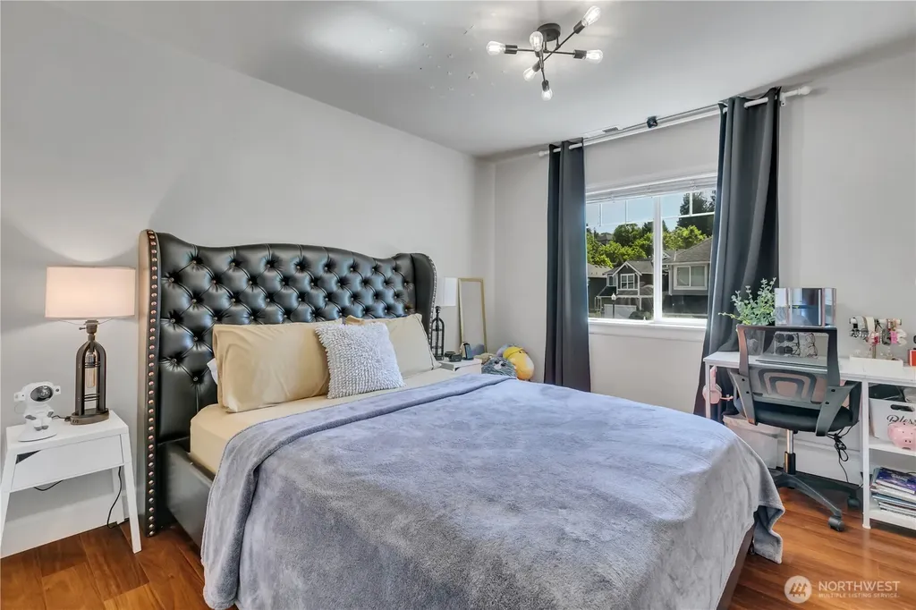 4933 Diana Court SE Auburn WA 98092