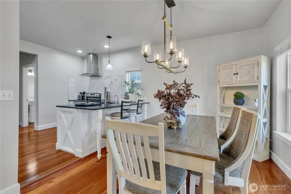 4933 Diana Court SE Auburn WA 98092