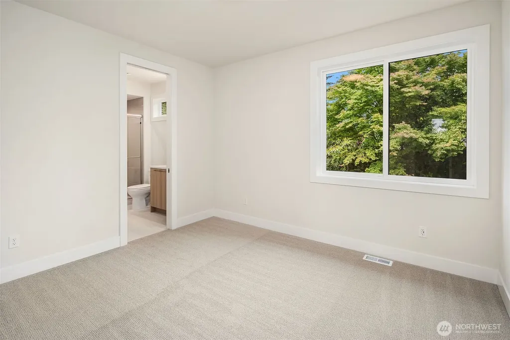 16390 NE 1st Street Bellevue WA 98008