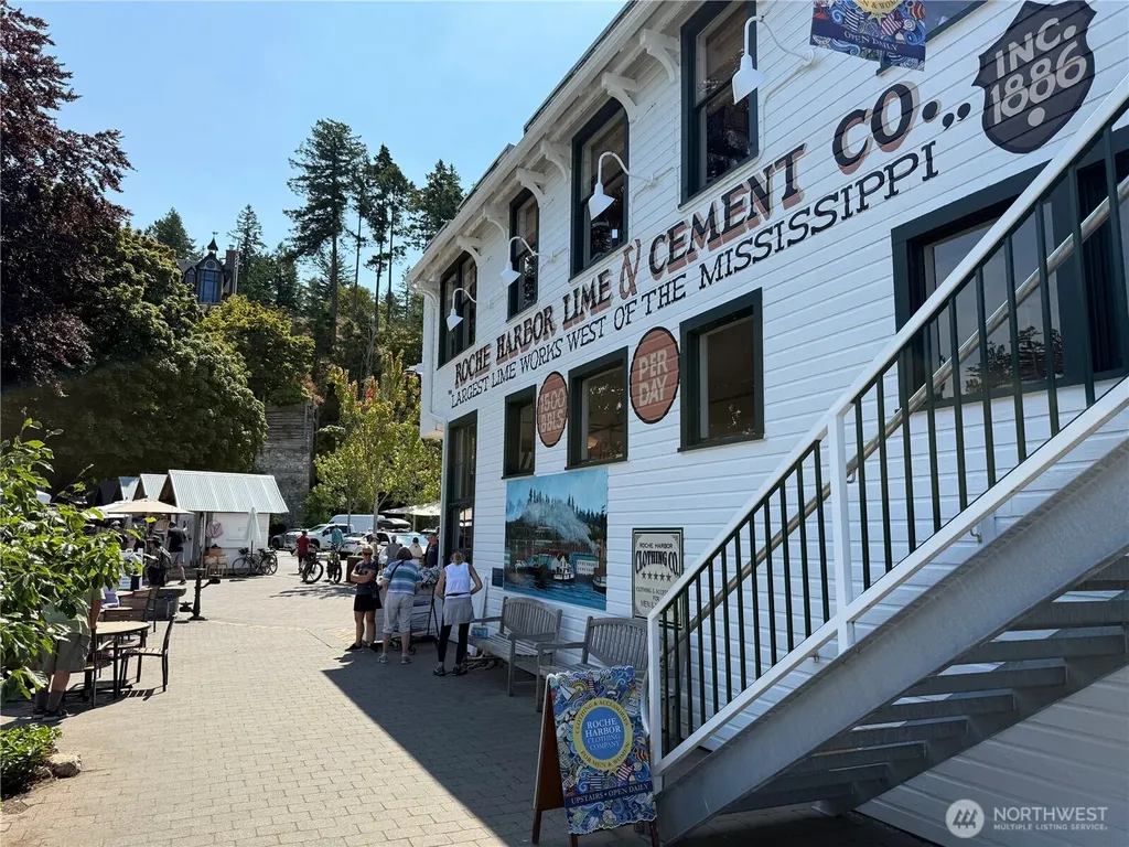 24 Mossyrock Road Friday Harbor WA 98250