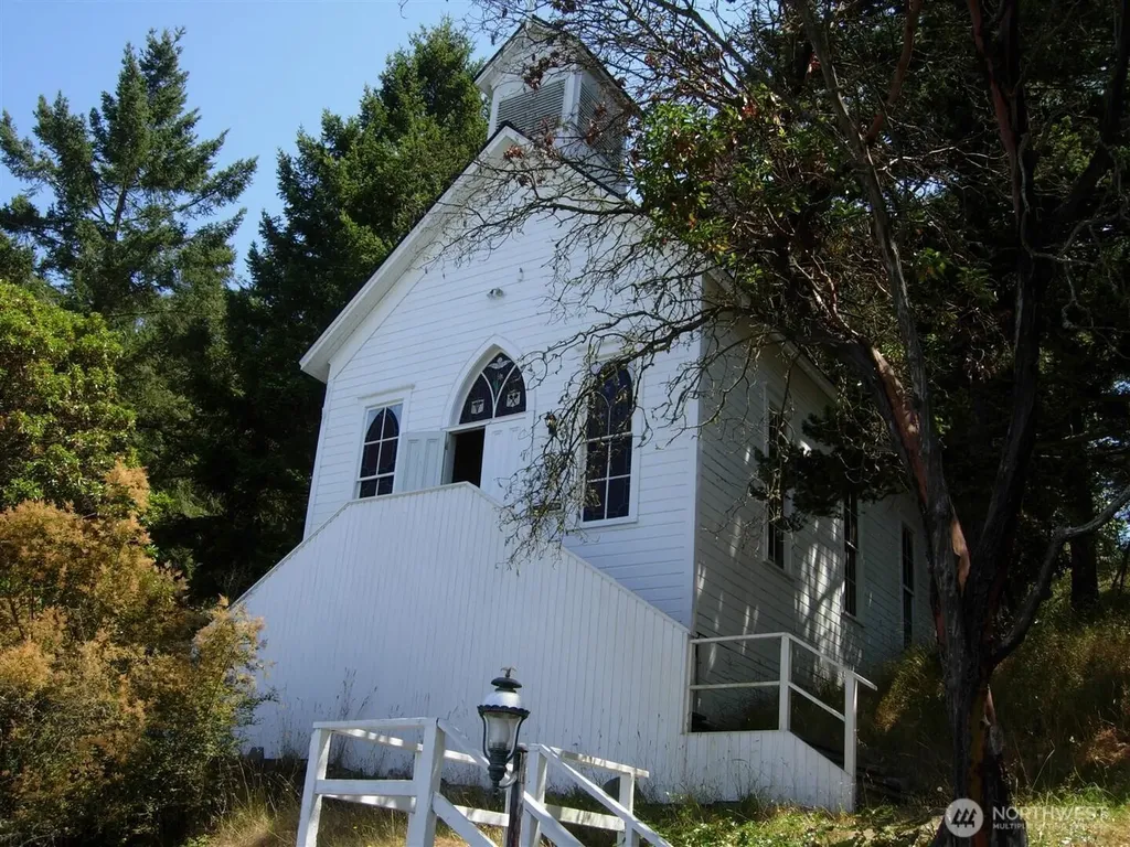 24 Mossyrock Road Friday Harbor WA 98250