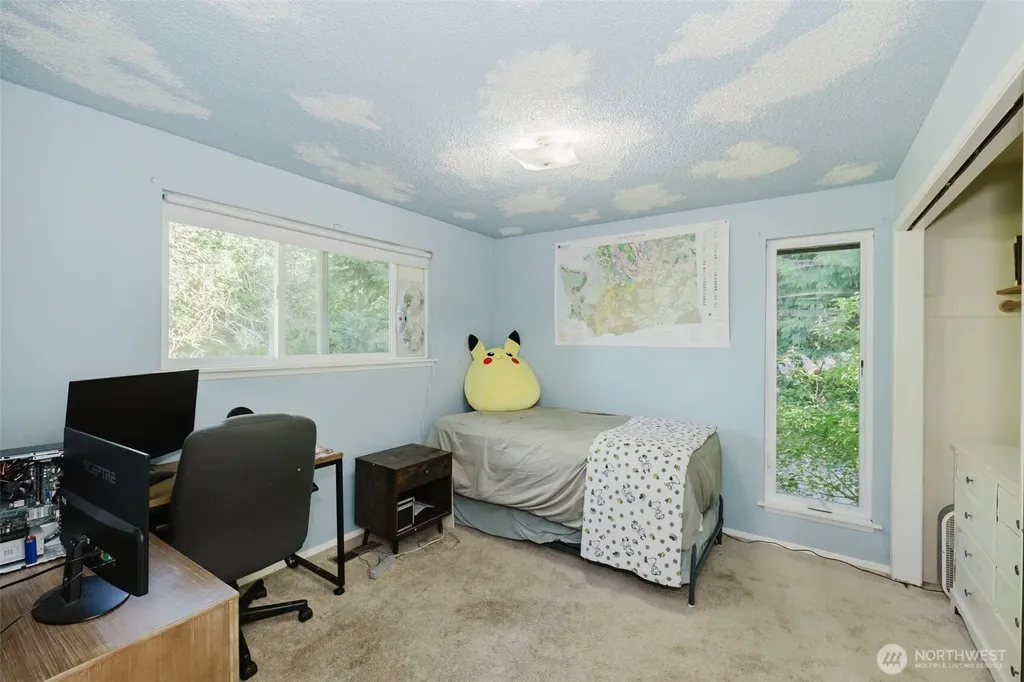 9634 SE Southworth Drive Port Orchard WA 98366