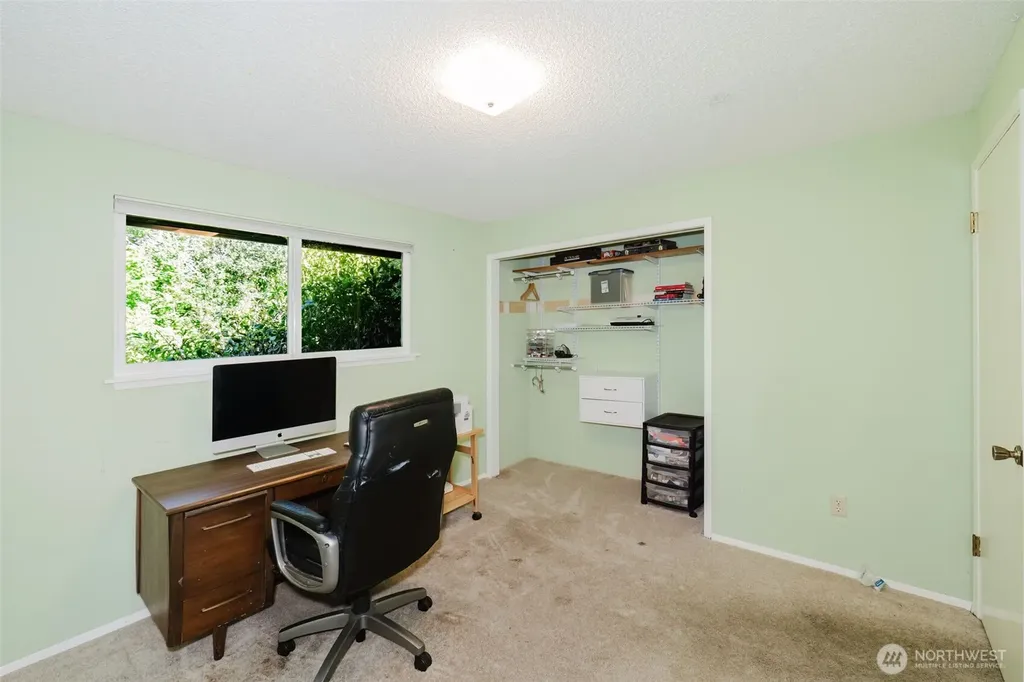 9634 SE Southworth Drive Port Orchard WA 98366