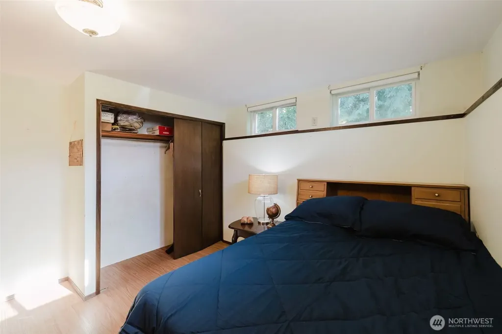 9634 SE Southworth Drive Port Orchard WA 98366