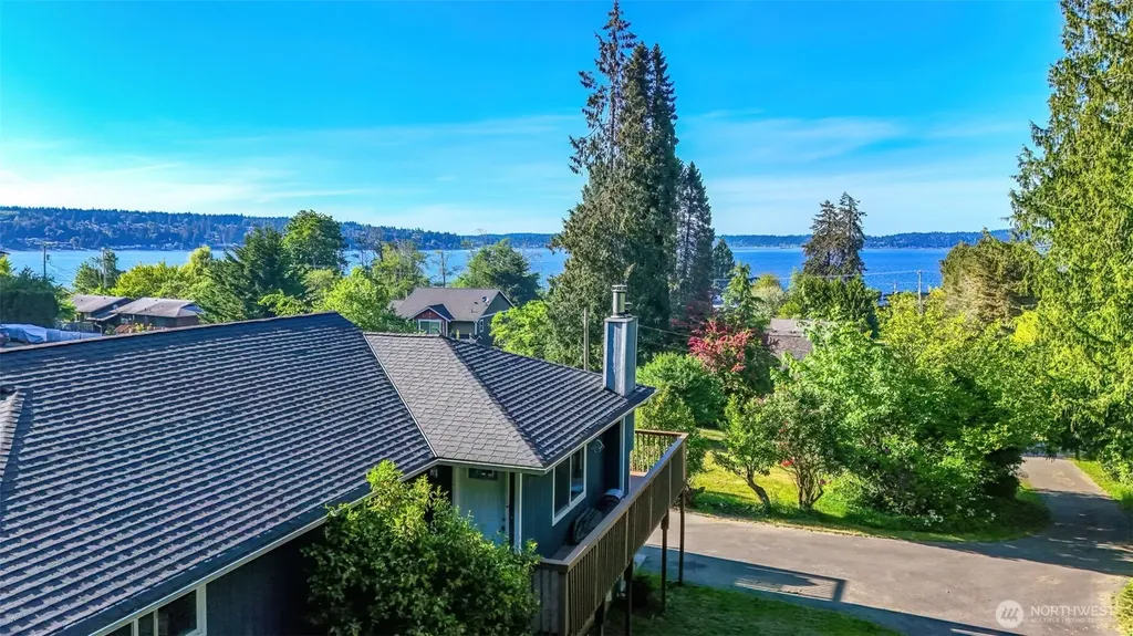 9634 SE Southworth Drive Port Orchard WA 98366