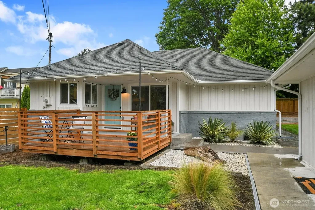 406 Prospect Avenue Mukilteo WA 98275
