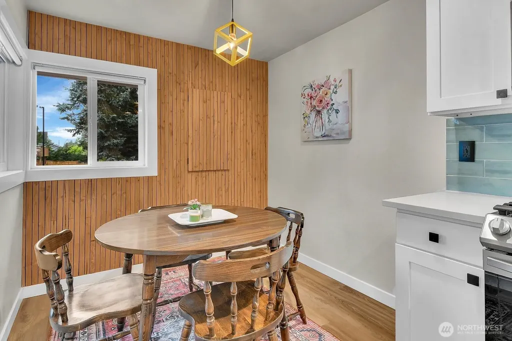 406 Prospect Avenue Mukilteo WA 98275
