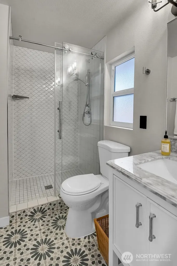 406 Prospect Avenue Mukilteo WA 98275
