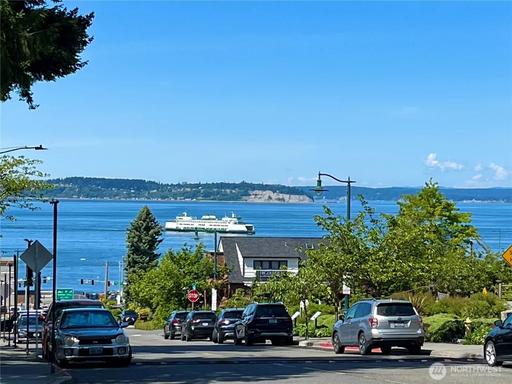 406 Prospect Avenue Mukilteo WA 98275