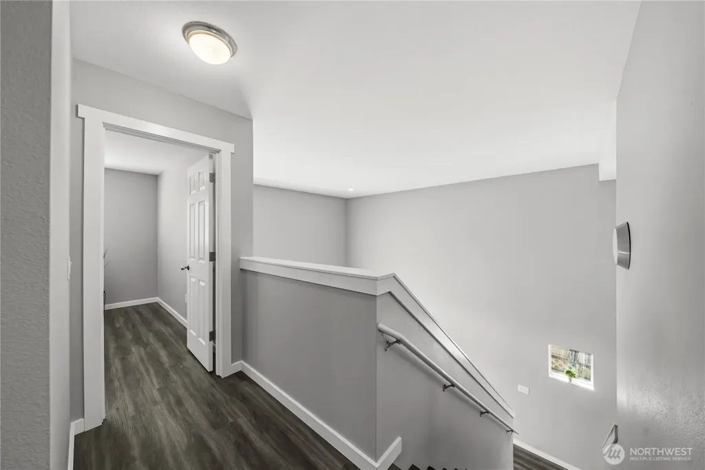 7249 Radius Loop SE Lacey WA 98513