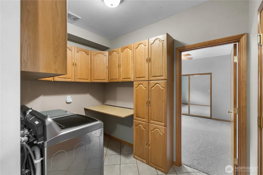 3327 139th Avenue NE Lake Stevens WA 98258