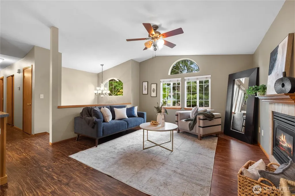 3327 139th Avenue NE Lake Stevens WA 98258