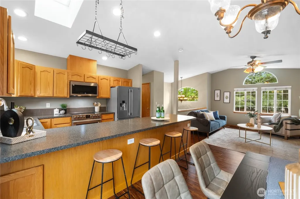 3327 139th Avenue NE Lake Stevens WA 98258