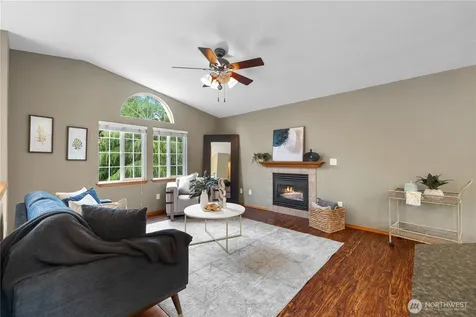 3327 139th Avenue NE Lake Stevens WA 98258