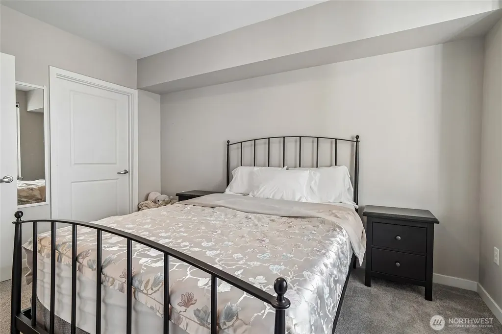 5440 Leary Avenue NW Seattle WA 98107