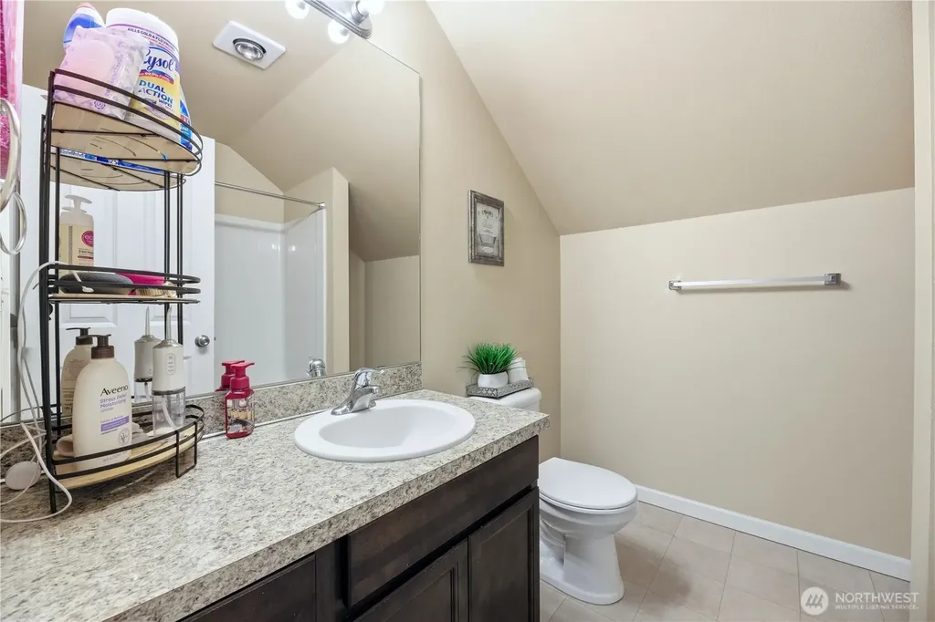 2231 SE Kelby Circle Port Orchard WA 98366