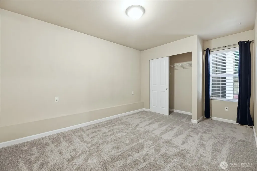 2231 SE Kelby Circle Port Orchard WA 98366