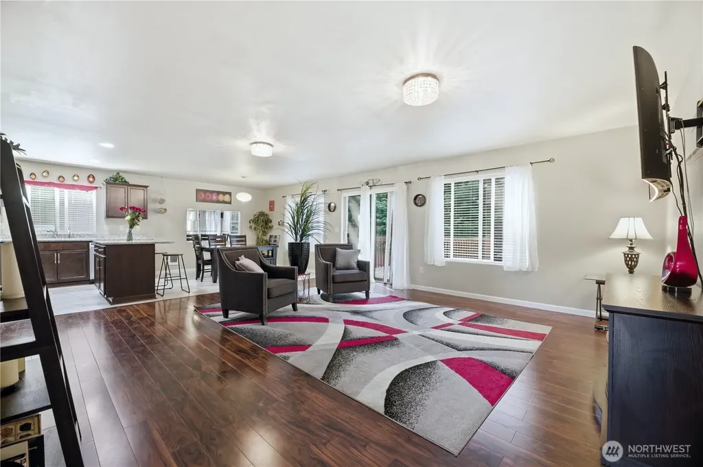2231 SE Kelby Circle Port Orchard WA 98366