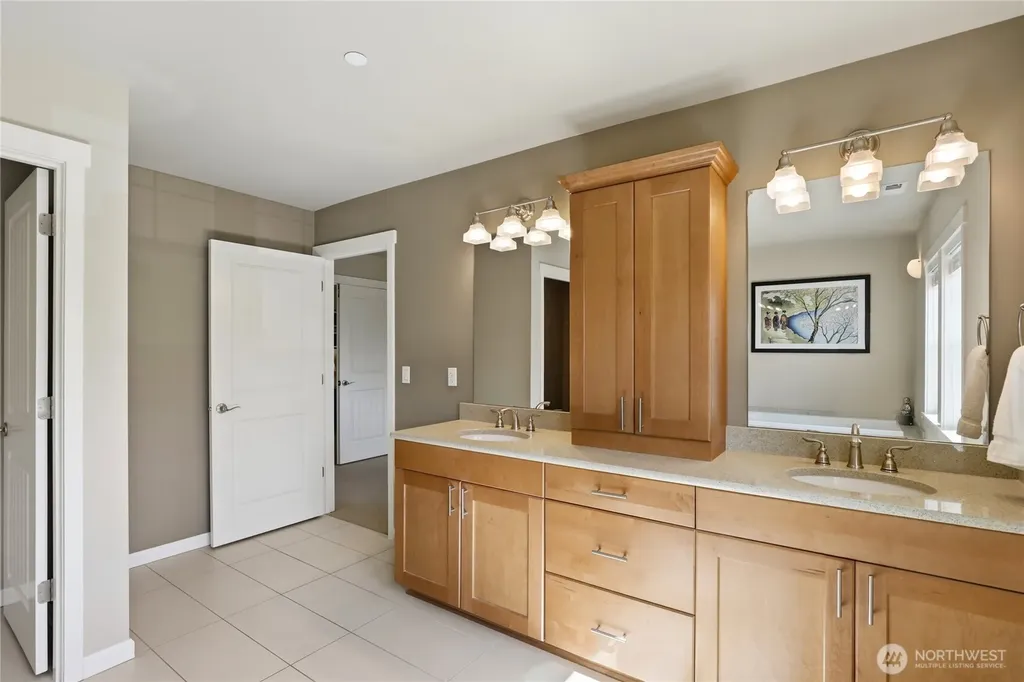 2233 Mill Street NE Olympia WA 98506