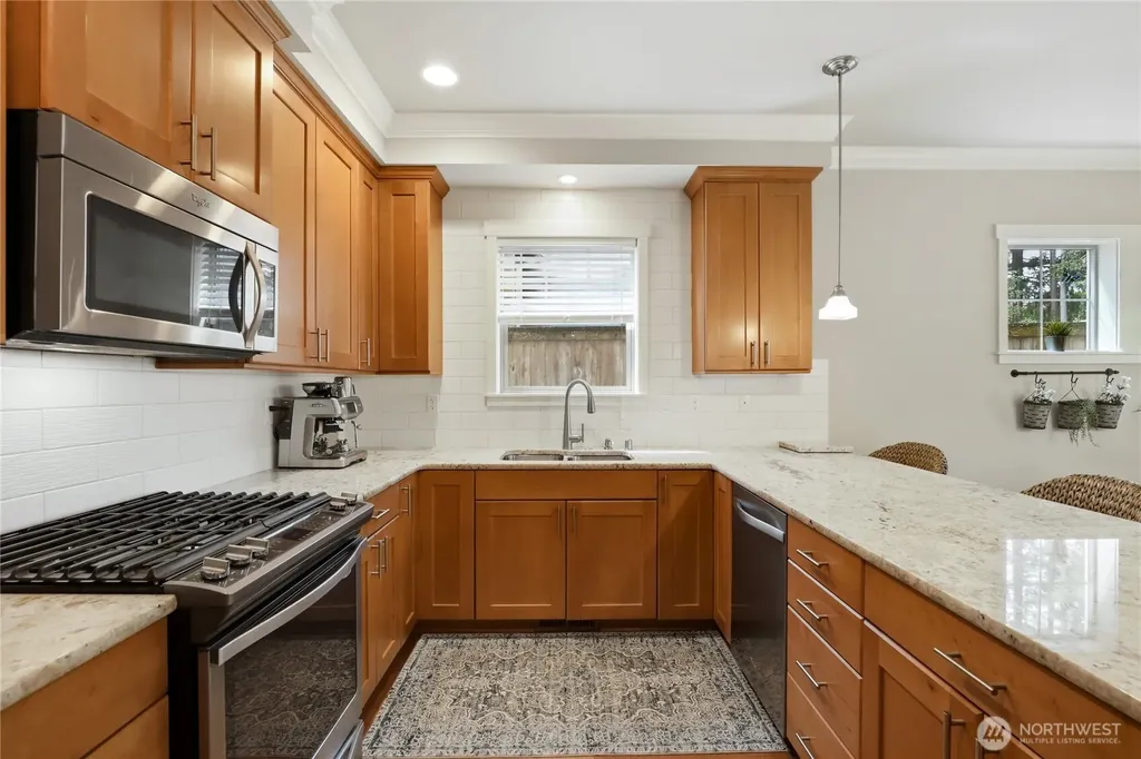 2233 Mill Street NE Olympia WA 98506
