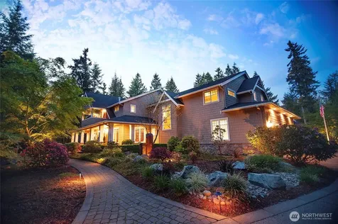 19632 183rd Way SE Renton WA 98058