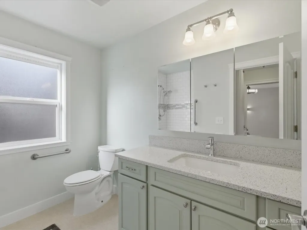 4050 Rachel Road Clinton WA 98236