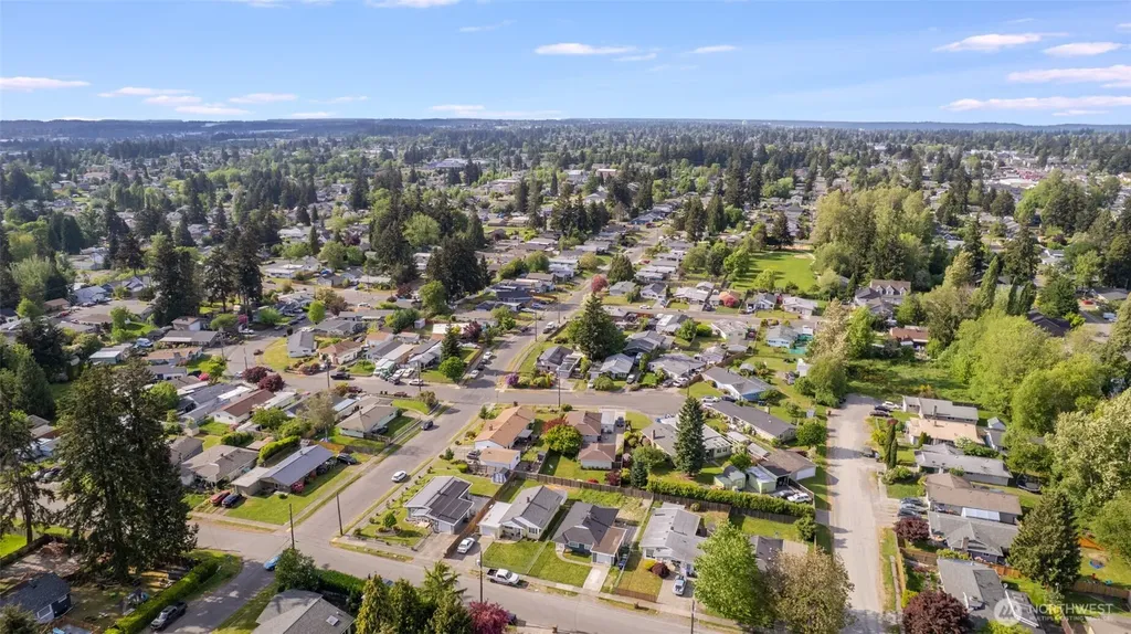 519 S 92nd Tacoma WA 98444