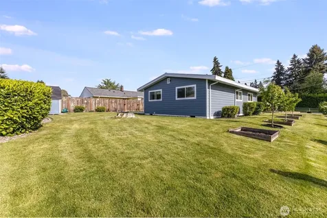 519 S 92nd Tacoma WA 98444