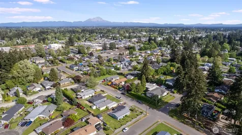 519 S 92nd Tacoma WA 98444