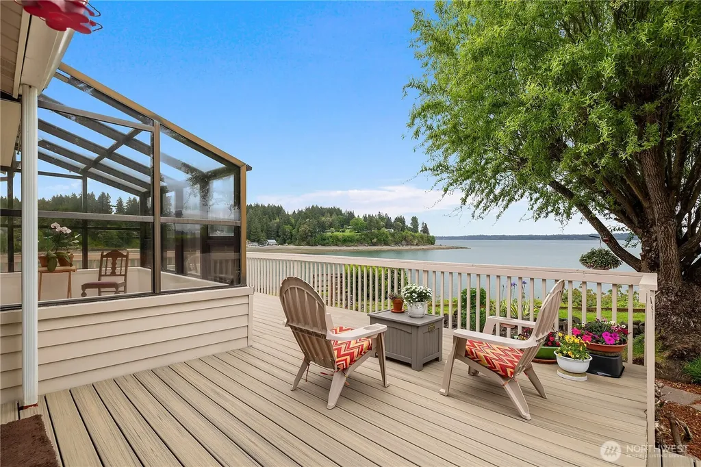 4030 SE Kamilche Point Road Shelton WA 98584