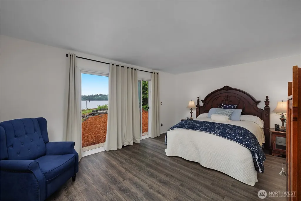 4030 SE Kamilche Point Road Shelton WA 98584