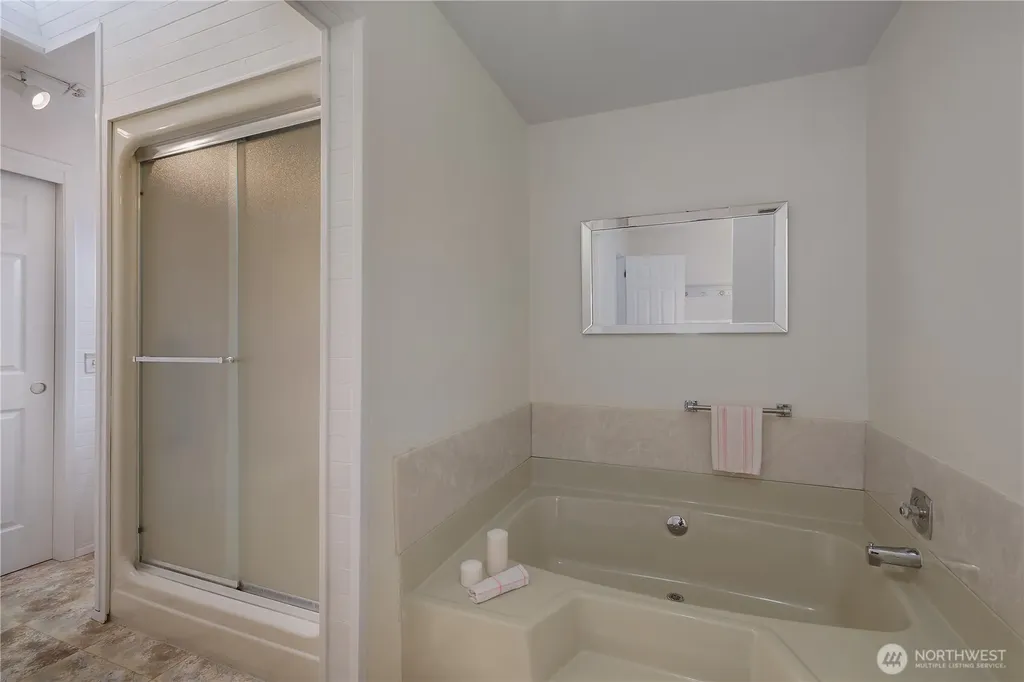 4030 SE Kamilche Point Road Shelton WA 98584