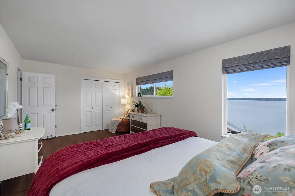 4030 SE Kamilche Point Road Shelton WA 98584