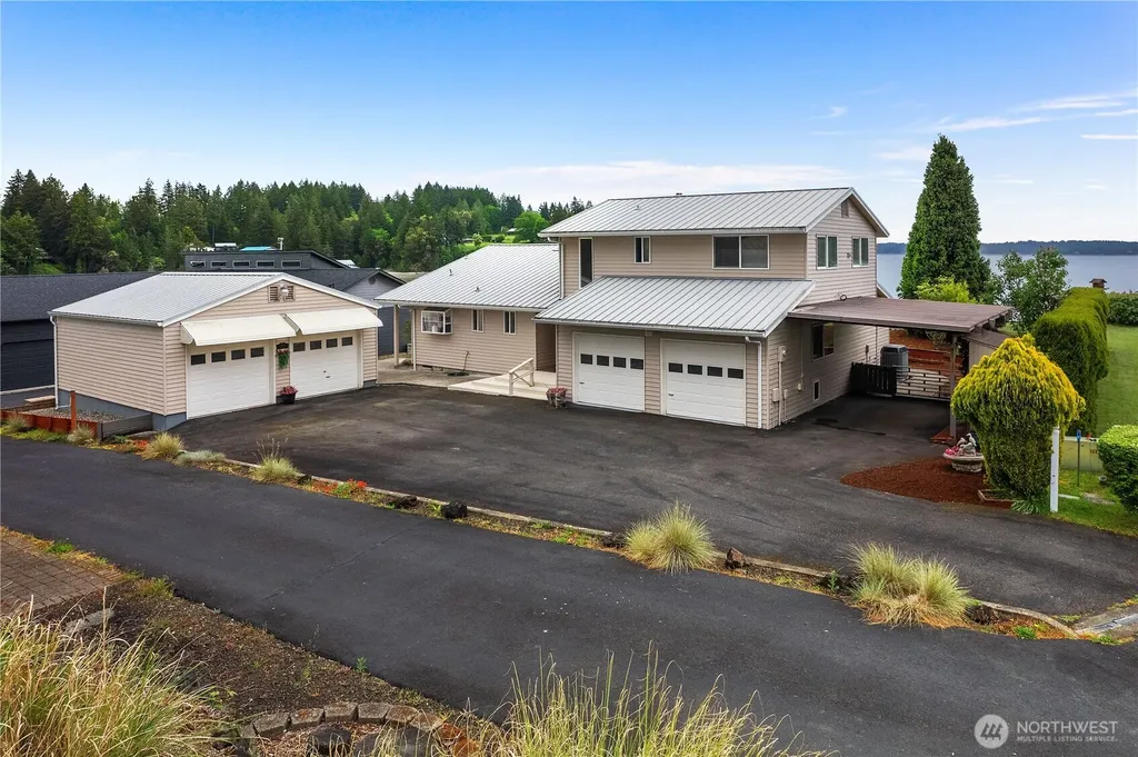 4030 SE Kamilche Point Road Shelton WA 98584
