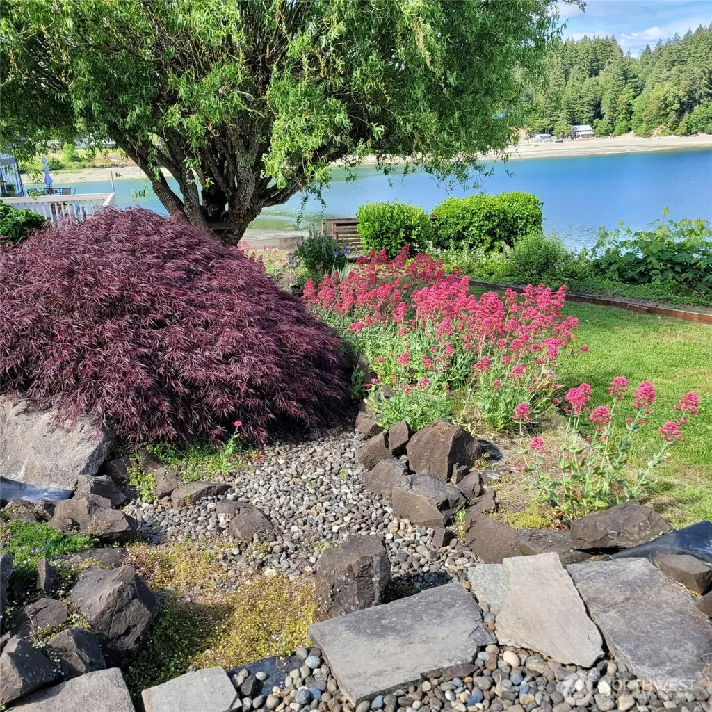 4030 SE Kamilche Point Road Shelton WA 98584