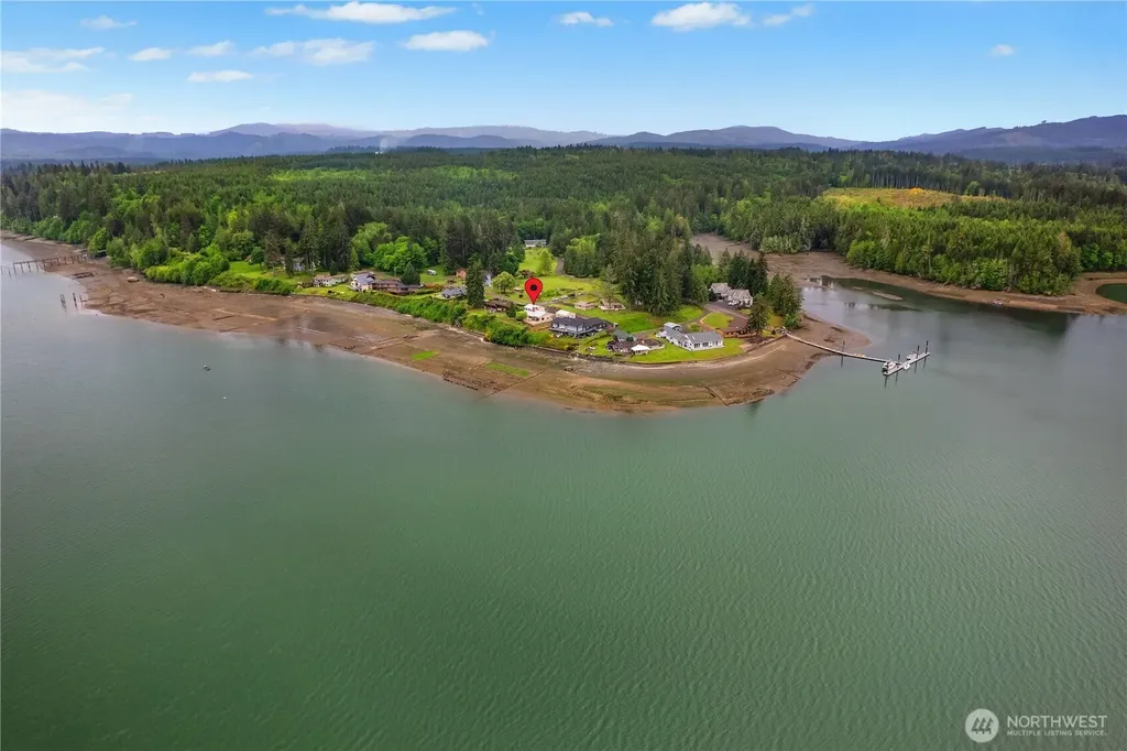 4030 SE Kamilche Point Road Shelton WA 98584
