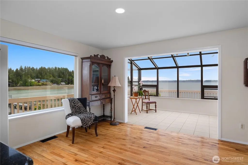 4030 SE Kamilche Point Road Shelton WA 98584