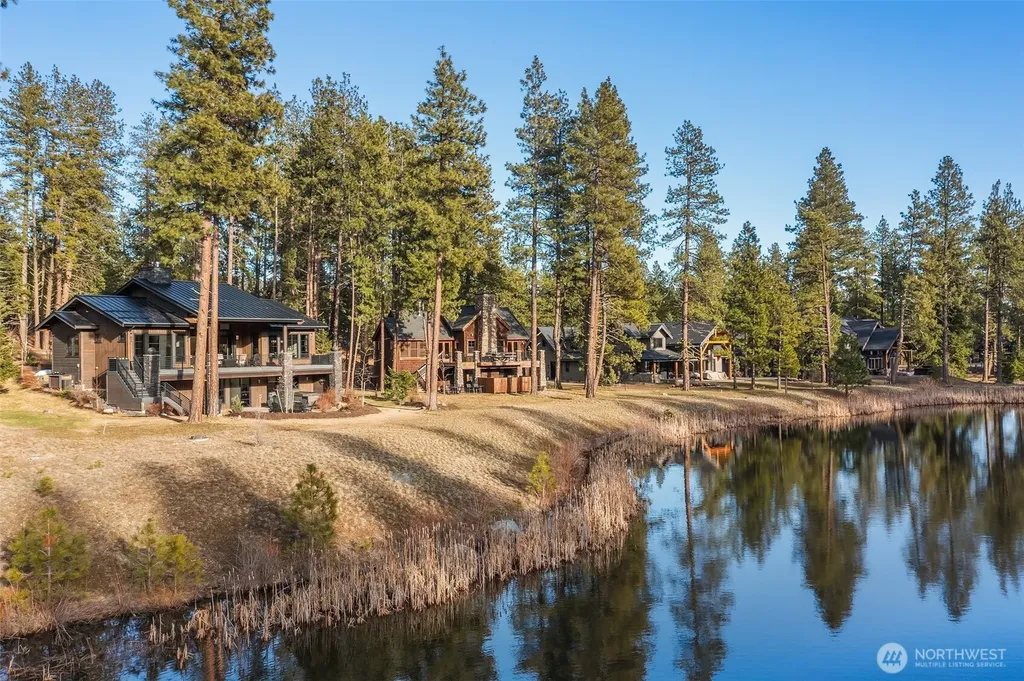 351 Steam Gin Loop Cle Elum WA 98922