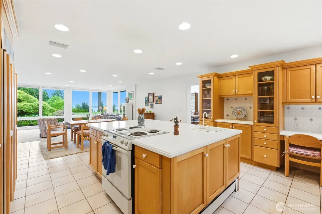 250 Heather Road Everett WA 98203